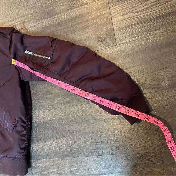 Aritzia Talula Plum Whitby Quilted Bomber Jacket - Picture 11 of 14